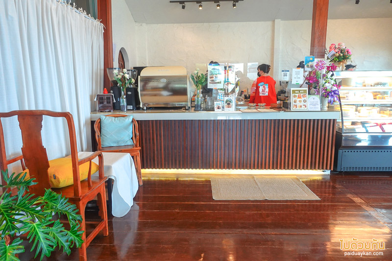 banlay home café คาเฟ่ริมทะเล สุดโฮมมี่   