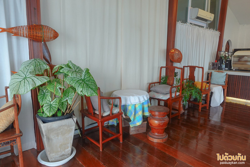 banlay home café คาเฟ่ริมทะเล สุดโฮมมี่   