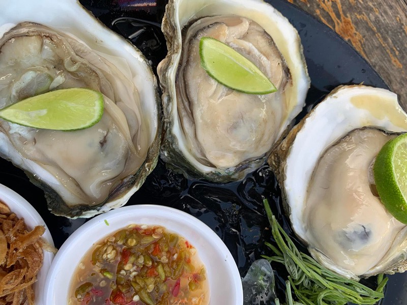 หัวหิน, top 10+ ร้านอาหารหัวหิน 2567 ร้านอาหารหัวหินติดทะเล อาหารอร่อย ราคาไม่แพง บรรยากาศดีมาก