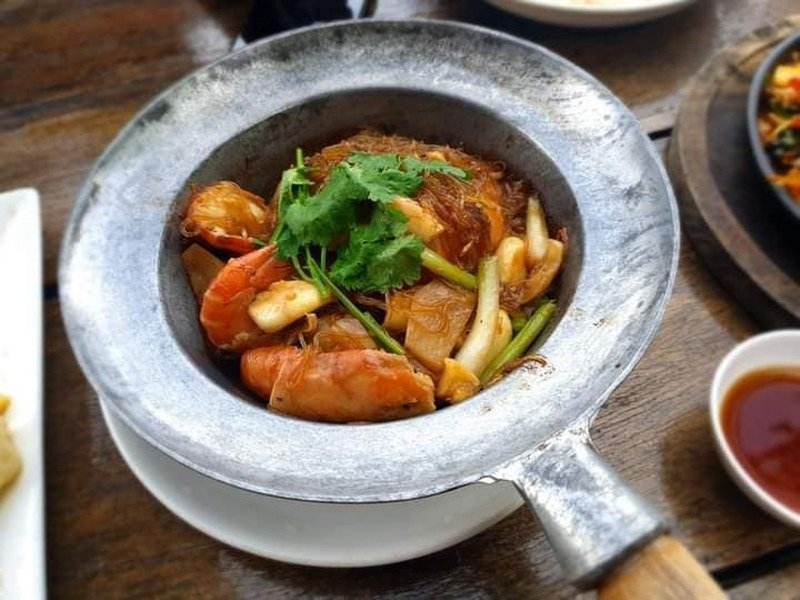 top 15+ ร้านอาหารสุพรรณบุรี 2567 ร้านอาหารริมน้ำ อาหารขึ้นชื่อ บรรยากาศดี ราคาถูก