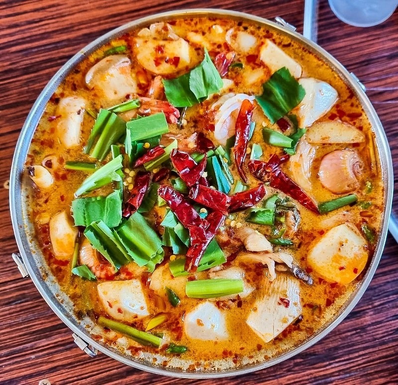 top 15+ ร้านอาหารสุพรรณบุรี 2567 ร้านอาหารริมน้ำ อาหารขึ้นชื่อ บรรยากาศดี ราคาถูก