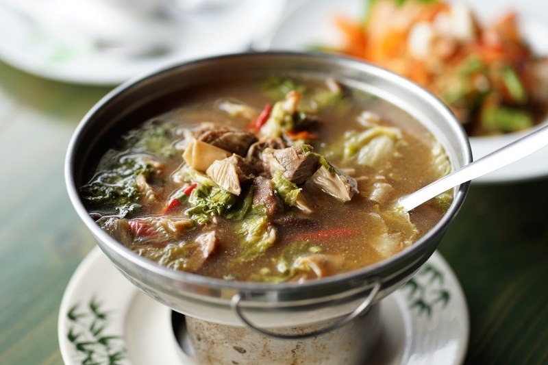 top 15+ ร้านอาหารสุพรรณบุรี 2567 ร้านอาหารริมน้ำ อาหารขึ้นชื่อ บรรยากาศดี ราคาถูก