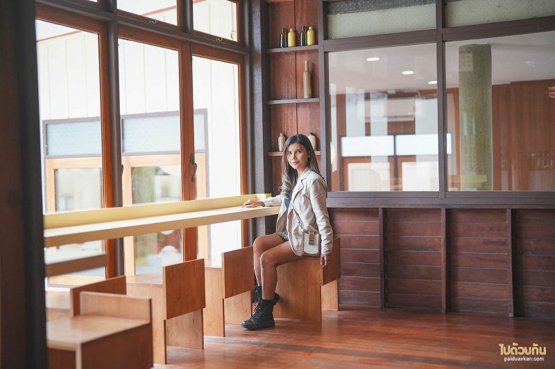 เที่ยวแปดริ้ว, woody haus cafe, วู้ดดี้ เฮ้าส์ คาเฟ่, คาเฟ่แปดริ้ว, คาเฟ่มินิมอลแปดริ้ว, woody haus cafe คาเฟ่ในบ้านไม้สุดมินิมอล คลุมโทนสไตล์เกาหลี