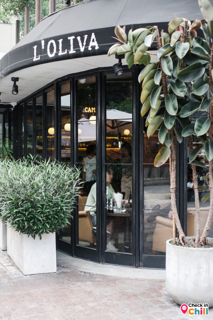 caffe olives, l&039;oliva, olives, olives cafe, คาเฟ่ กรุงเทพ, คาเฟ่ ทองหล่อ, คาเฟ่ โอลีฟ, คาเฟ่ย่าน สุขุมวิท, คาเฟ่ย่านทองหล่อ, คาเฟ่สุขุมวิท, คาเฟ่สไตล์อิตาเลี่ยน, คาเฟ่ใกล้ฉัน, โลลิว่า, โอลีฟ คาเฟ่, รีวิว ร้าน caffe olives คาเฟ่และร้านอาหารโฮมมี่สไตล์อิตาเลียน อร่อยเด็ด สุดปัง ย่านสุขุมวิท