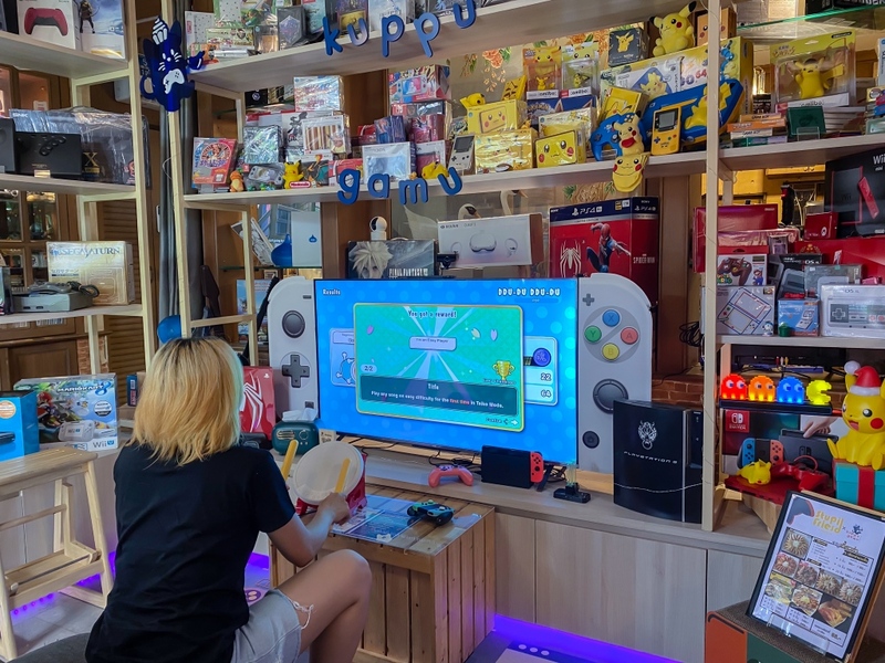 kuppu gamu cafe, kuppu gamu cafe and game store, kuppugamu, kuppugamu game store, คัปปุเกมมุคาเฟ่, ค่าเฟ่ปทุมธานี, คาเฟ่เกมส์, คาเฟ่เกมส์และแมว, คาเฟ่แมว, รีวิว kuppu gamu cafe and game store คาเฟ่ลับย่านปทุมธานี สนุกสนานกับการเล่นเกมส์ เพลิดเพลินไปกับเหล่าน้องเหมียว