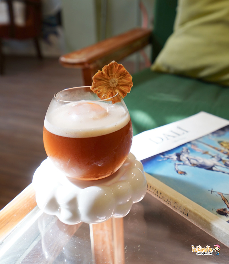 คาเฟ่พระนคร, head in the cloud cafe, คาเฟ่วัดบวร, head in the cloud  คาเฟ่สไตล์อาร์ตสเปซใกล้วัดบวรฯ