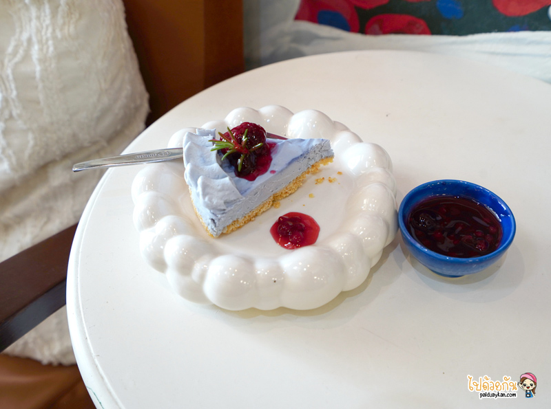 คาเฟ่พระนคร, head in the cloud cafe, คาเฟ่วัดบวร, head in the cloud  คาเฟ่สไตล์อาร์ตสเปซใกล้วัดบวรฯ