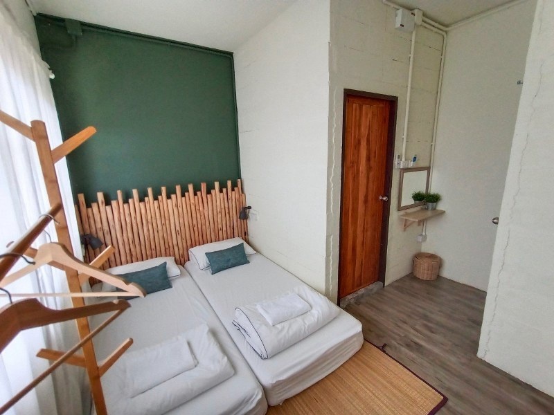 top 11+ ที่พักแสมสาร 2567 ติดทะเล ราคาถูก โฮมสเตย์แสมสาร