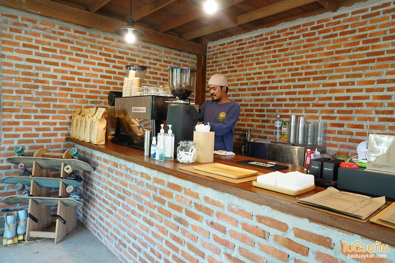 buhom cafe camping, บุฮม คาเฟ่), คาเฟ่เชียงคาน, คาเฟ่แคมปปิ้งเชียงคาน, buhom cafe คาเฟ่สไตล์แคมป์ปิ้ง จัดเต็มพรอพแบบแน่นๆ  