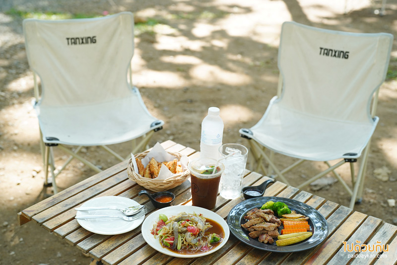 buhom cafe camping, บุฮม คาเฟ่), คาเฟ่เชียงคาน, คาเฟ่แคมปปิ้งเชียงคาน, buhom cafe คาเฟ่สไตล์แคมป์ปิ้ง จัดเต็มพรอพแบบแน่นๆ  