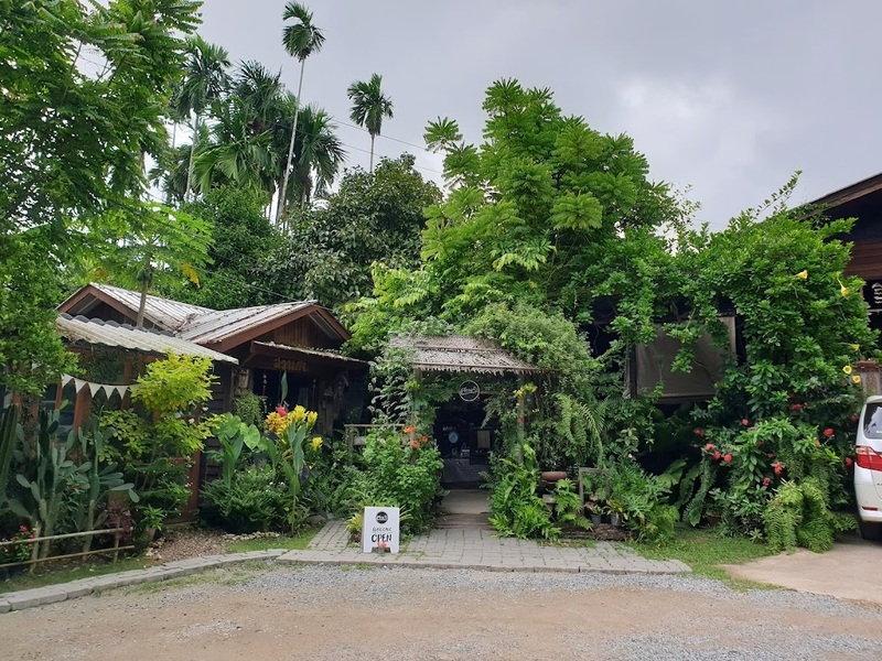 bake and more, bellinee’s rayong, guer cafe, happy camper rayong, happy camper คาเฟ่, mama don’t like espresso bar & bake lab, mhuan fun cafe & art, misahouse, phala craft coffee roasters, seaseoul cafe, she sails cafe & beach club, she sails rayong, the creeper house, triple o coffee, u cup coffee, คาเฟ่ระยอง, คาเฟ่ระยอง 2024, คาเฟ่ระยอง 2567, คาเฟ่ริมทะเล ระยอง, คาเฟ่เปิดใหม่ ระยอง, คาเฟ่ใกลฉัน, ซีโซล คาเฟ่, ปาฎี, มาม่า ดอนท์ ไลท์ คาเฟ่, มิสะเฮ้าท์, ระยอง 2024, ระยอง 2567, ระยอง คาเฟ่, ร้านปาฎี, ร้านเกื้อ, สวนก๋ง, เที่ยวระยอง, เบค แอนด์ มอร์ คาเฟ่, เบลลินี่ ระยอง, เหมือนฝัน คาเฟ่, top 15+ คาเฟ่ระยอง [สิงหาคม 2024] นั่งจิบชากาแฟ ทานเบเกอรี่ ดื่มด่ำธรรมชาติ รับลมริมทะเล