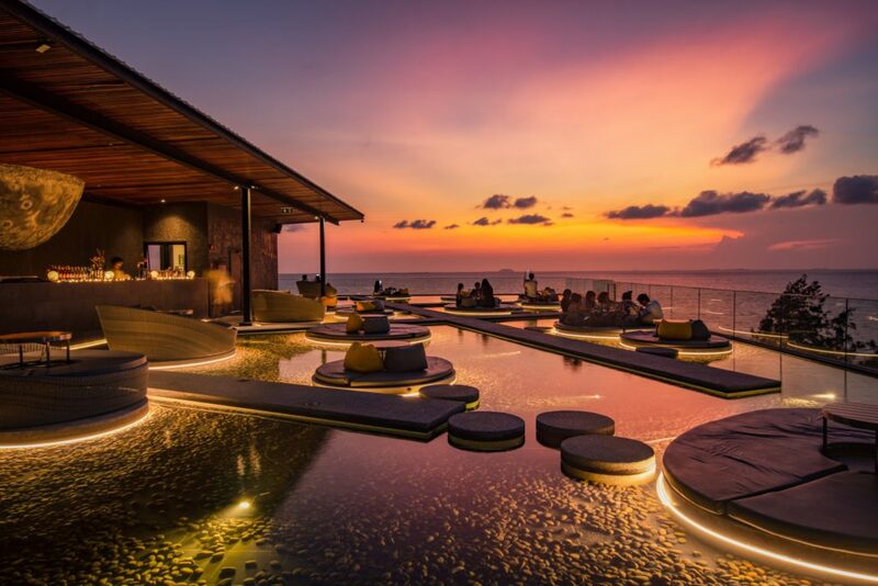 top 10+ rooftop พัทยา แฮงค์เอ้าท์ รับลมเย็น ฟินทุกแมทช์ (อัปเดต 2024)