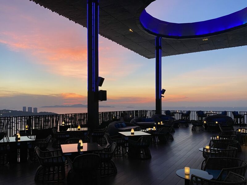 top 10+ rooftop พัทยา แฮงค์เอ้าท์ รับลมเย็น ฟินทุกแมทช์ (อัปเดต 2024)