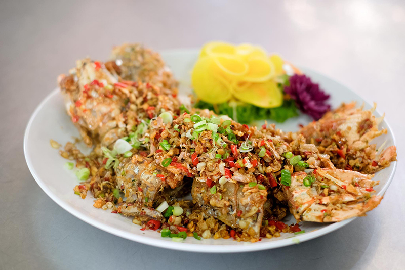 ชะอำ, top 9+ ร้านอาหารทะเลชะอำ 2567 อาหารทะเลสดๆ น้ำจิ้มรสเด็ด