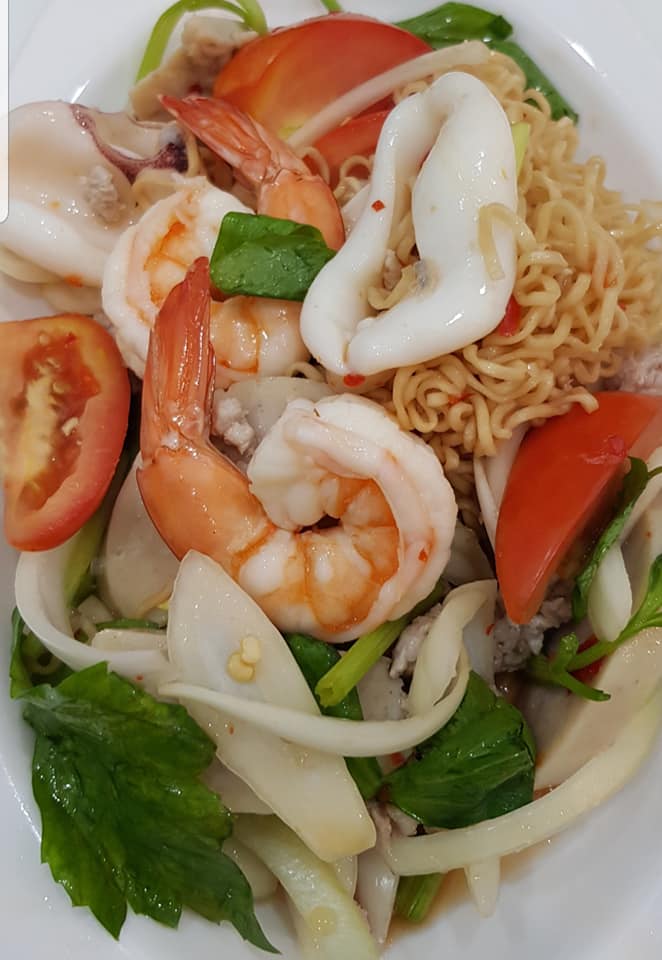 top 5+ ร้านอร่อยที่ควรแวะไปชิมใกล้ bts หมอชิต