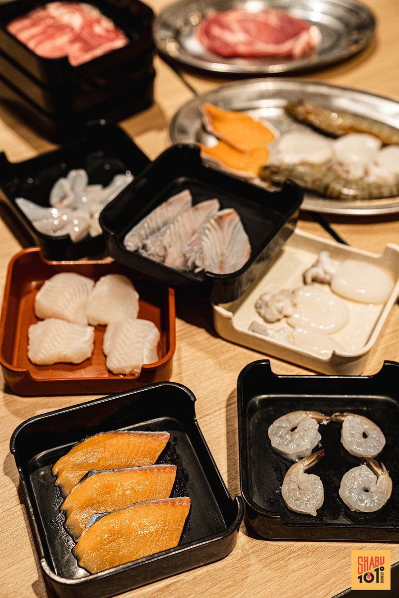 ชาบู นานาชาติ รวมมาทั้งหมด 10 ร้าน มีบุฟเฟ่ต์ด้วยนะ!!