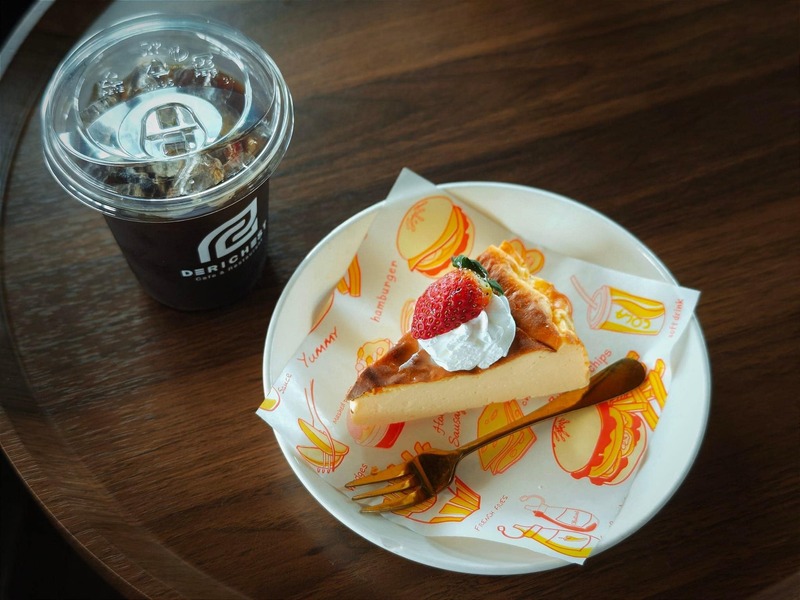 top 6+ ร้านเค้กเรดเวลเวท (red velvet) เค้กเนื้อสีเเดงกำมะหยี่ชิ้นหนาเนื้อนุ่มของคนรักเค้กต้องไม่พลาด