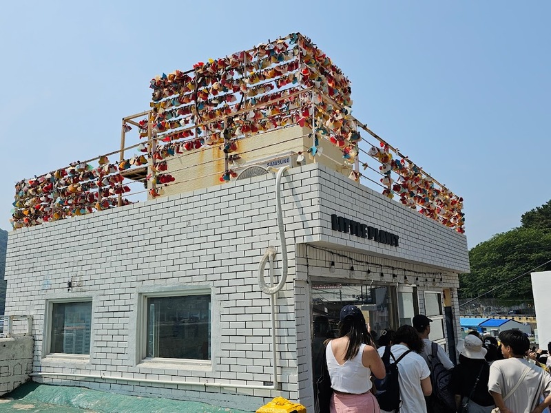 168 stairs, biff square, blue line park, busan international film festival, cheongsapo, gamcheon culture village, haedong yonggungsa, haeundae beach, little prince, nampodong shopping street, ocean breeze, sky capsule haeundae blue line park, songdo beach, songdo sky park, songdo sky walk, the bay 101, yacht club, คาเฟ่รถไฟแคปซูล, ชายหาดซงโด, ชายหาดแฮอุนแด, ตลาดนัมโพดง, ถ่ายรูปกับเจ้าชายน้อย, ทะเลปูซาน, ปูซาน 2024, ปูซาน 2567, ปูซานเกาลี 2567, ปูซานเกาหลี 2024, ปูซานเที่ยวไหนดี, พระสังกัจจายน์สีทอง, มุมลับ the bay 101, รถไฟปูซาน, รถไฟแคปซูล, วัดแฮดง ยงกุงซา, สตีทฟู๊ดเกาหลี, หมู่บ้านคัมชอน, อาหารเกาหลี, เที่ยวปูซาน, เที่ยวเกาหลี, เที่ยวเกาหลี 2024, เที่ยวเกาหลี 2567, แพนเค้กเกาหลี, โรงแรมในหมู่บ้านคัมชอน, โฮต็อก, top 10+ ที่เที่ยวปูซาน เกาหลีใต้ วิวปัง ถ่ายรูปสวย