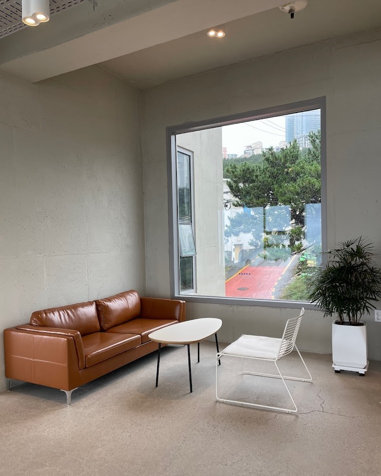 168 stairs, biff square, blue line park, busan international film festival, cheongsapo, gamcheon culture village, haedong yonggungsa, haeundae beach, little prince, nampodong shopping street, ocean breeze, sky capsule haeundae blue line park, songdo beach, songdo sky park, songdo sky walk, the bay 101, yacht club, คาเฟ่รถไฟแคปซูล, ชายหาดซงโด, ชายหาดแฮอุนแด, ตลาดนัมโพดง, ถ่ายรูปกับเจ้าชายน้อย, ทะเลปูซาน, ปูซาน 2024, ปูซาน 2567, ปูซานเกาลี 2567, ปูซานเกาหลี 2024, ปูซานเที่ยวไหนดี, พระสังกัจจายน์สีทอง, มุมลับ the bay 101, รถไฟปูซาน, รถไฟแคปซูล, วัดแฮดง ยงกุงซา, สตีทฟู๊ดเกาหลี, หมู่บ้านคัมชอน, อาหารเกาหลี, เที่ยวปูซาน, เที่ยวเกาหลี, เที่ยวเกาหลี 2024, เที่ยวเกาหลี 2567, แพนเค้กเกาหลี, โรงแรมในหมู่บ้านคัมชอน, โฮต็อก, top 10+ ที่เที่ยวปูซาน เกาหลีใต้ วิวปัง ถ่ายรูปสวย