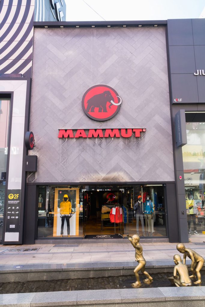 168 stairs, biff square, blue line park, busan international film festival, cheongsapo, gamcheon culture village, haedong yonggungsa, haeundae beach, little prince, nampodong shopping street, ocean breeze, sky capsule haeundae blue line park, songdo beach, songdo sky park, songdo sky walk, the bay 101, yacht club, คาเฟ่รถไฟแคปซูล, ชายหาดซงโด, ชายหาดแฮอุนแด, ตลาดนัมโพดง, ถ่ายรูปกับเจ้าชายน้อย, ทะเลปูซาน, ปูซาน 2024, ปูซาน 2567, ปูซานเกาลี 2567, ปูซานเกาหลี 2024, ปูซานเที่ยวไหนดี, พระสังกัจจายน์สีทอง, มุมลับ the bay 101, รถไฟปูซาน, รถไฟแคปซูล, วัดแฮดง ยงกุงซา, สตีทฟู๊ดเกาหลี, หมู่บ้านคัมชอน, อาหารเกาหลี, เที่ยวปูซาน, เที่ยวเกาหลี, เที่ยวเกาหลี 2024, เที่ยวเกาหลี 2567, แพนเค้กเกาหลี, โรงแรมในหมู่บ้านคัมชอน, โฮต็อก, top 10+ ที่เที่ยวปูซาน เกาหลีใต้ วิวปัง ถ่ายรูปสวย