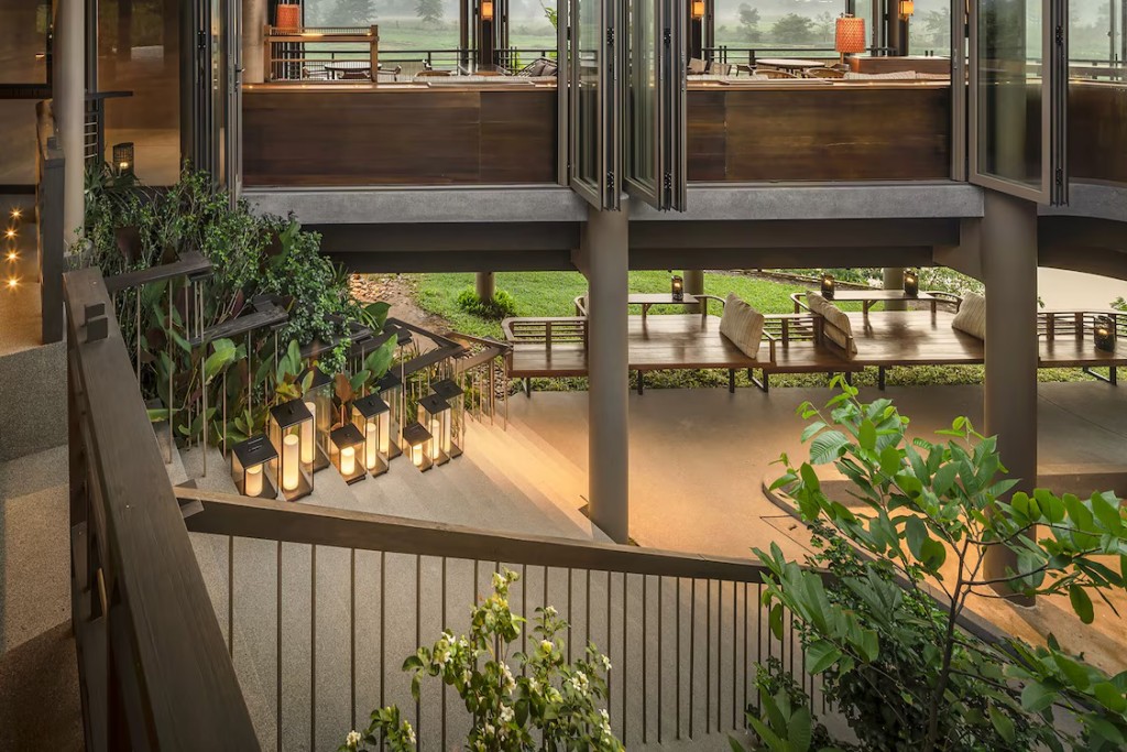 คุ้มเมืองมินทร์, ซี วิว โฮม, ต้นแหลง โฮมสเตย์, ท่าลี่ โฮมสเตด, ที่พักจังหวัดน่าน, ที่พักจังหวัดน่าน 2024, ที่พักจังหวัดน่าน 2567, ที่พักน่าน, ที่พักน่าน 2024, ที่พักน่าน 2567, นันตราคีรี, น่านตรึงใจ, น่านนิรันดร์, น่านริมน้ำ รีสอร์ต, น่านศรีปันนา, บ้านพระจันทร์, บ้านพระจันทร์ น่าน, บ้านสวนลีลาวดี น่าน, ปัวเดอวิว, ภูมินทร์เพลซ, โกโก้ วัลเล่ย์ รีสอร์ท, top 15+ ที่พักน่าน 2024 นอนกลางป่า วิวทุ่งนา ฟังเสียงลำธาร