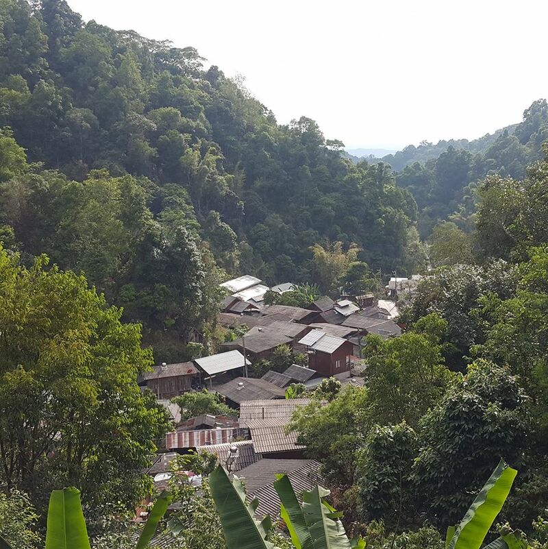 top 9+ ร้านคาเฟ่แม่กำปองครองใจ บรรยากาศดีจนต้องหลงรัก สักครั้งต้องไปเช็คอิน พิกัดอ.แม่ออน