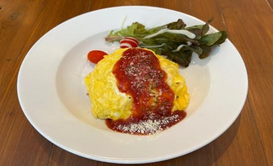 top 5+ คาเฟ่แมวในกรุงเทพฯ แวะมารับความน่ารักจากเหมียวขนปุย