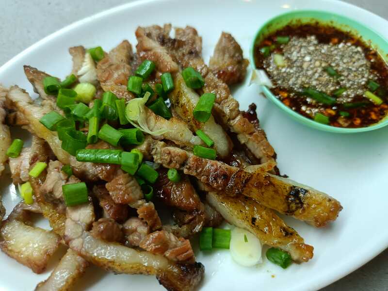 top 7+ ร้านอาหารตลาดนัดเลียบด่วนรามอินทรา รวมร้านเด็ดน่าแวะ บอกเลยไม่ไปพลาดมาก