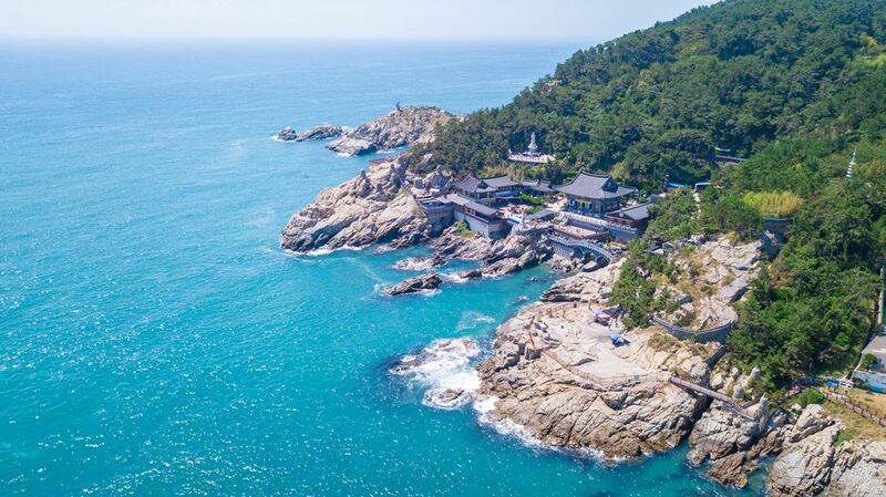 168 stairs, biff square, blue line park, busan international film festival, cheongsapo, gamcheon culture village, haedong yonggungsa, haeundae beach, little prince, nampodong shopping street, ocean breeze, sky capsule haeundae blue line park, songdo beach, songdo sky park, songdo sky walk, the bay 101, yacht club, คาเฟ่รถไฟแคปซูล, ชายหาดซงโด, ชายหาดแฮอุนแด, ตลาดนัมโพดง, ถ่ายรูปกับเจ้าชายน้อย, ทะเลปูซาน, ปูซาน 2024, ปูซาน 2567, ปูซานเกาลี 2567, ปูซานเกาหลี 2024, ปูซานเที่ยวไหนดี, พระสังกัจจายน์สีทอง, มุมลับ the bay 101, รถไฟปูซาน, รถไฟแคปซูล, วัดแฮดง ยงกุงซา, สตีทฟู๊ดเกาหลี, หมู่บ้านคัมชอน, อาหารเกาหลี, เที่ยวปูซาน, เที่ยวเกาหลี, เที่ยวเกาหลี 2024, เที่ยวเกาหลี 2567, แพนเค้กเกาหลี, โรงแรมในหมู่บ้านคัมชอน, โฮต็อก, top 10+ ที่เที่ยวปูซาน [สิงหาคม 2024] เกาหลีใต้ วิวปัง ถ่ายรูปสวย