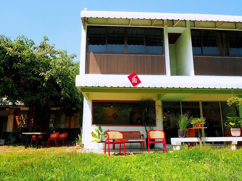 10cc coffee and co, 6 zero garage & roaster, breeze cafe & bar, dna คาเฟ่, dna.do not awkward cafe, dx playground, dx playground cafe’ & bistro, hidden backyard, high octane café, kanomprang, mitte coffee, nooch coffee, plantnery green cafe, rynn kaffe, rynn kaffe specialty coffee, we roast cafe, whistlehomecafe, yerm chocolate, คาเฟ่ ย่านเมืองทองธานี, คาเฟ่นนทบุรี, คาเฟ่ริมทะเลสาบเมืองทอง, คาเฟ่เมืองทอง, คาเฟ่เมืองทอง 2024, คาเฟ่เมืองทอง 2567, คาเฟ่เมืองทอง นนทบุรี, คาเฟ่เมืองทองธานี, คาเฟ่เมืองทองธานี 2024, คาเฟ่เมืองทองธานี 2567, คาเฟ่ใกล้ฉัน, คาเฟ่ในเมืองทอง, ทิมเบอร์ริง ขนมปราง, นุช คอฟฟี่, รีวิวคาเฟ่เมืองทอง, แพลนท์เนอรี กรีน คาเฟ่, top 15+ คาเฟ่เมืองทองธานี 2024 หลากสไตล์ หลายดีไซน์ น่านั่งชิลล์ตามฟีลสุด ๆ