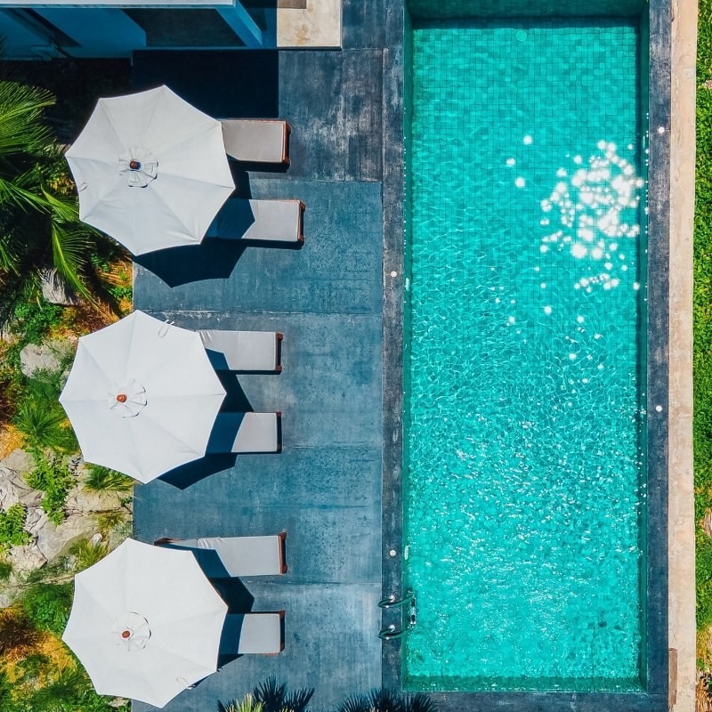 top 12+ ที่พักเกาะสีชัง 2567 ที่พักเปิดใหม่วิวสวย ดื่มด่ำบรรยากาศกลางทะเล