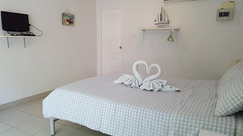 top 12+ ที่พักเกาะสีชัง 2567 ที่พักเปิดใหม่วิวสวย ดื่มด่ำบรรยากาศกลางทะเล