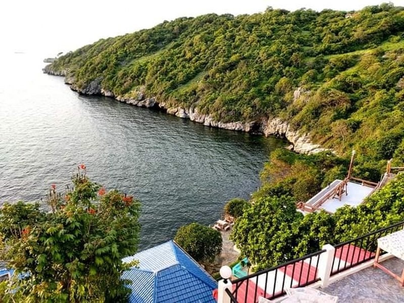 top 12+ ที่พักเกาะสีชัง 2567 ที่พักเปิดใหม่วิวสวย ดื่มด่ำบรรยากาศกลางทะเล