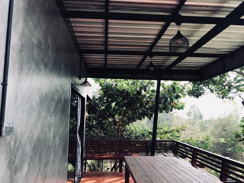 top 12+ ที่พักเกาะสีชัง 2567 ที่พักเปิดใหม่วิวสวย ดื่มด่ำบรรยากาศกลางทะเล