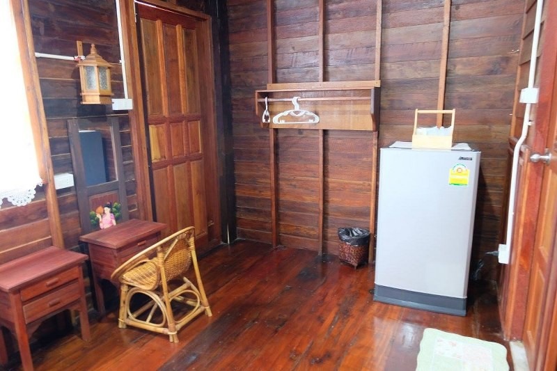 top 12+ ที่พักเกาะสีชัง 2567 ที่พักเปิดใหม่วิวสวย ดื่มด่ำบรรยากาศกลางทะเล