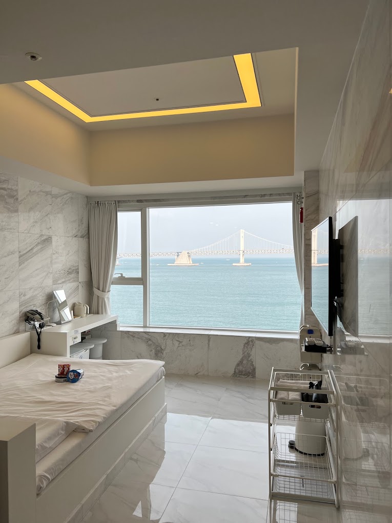 busan station maximum hotel, gwangalli hotel1, haeundae beach, haeundae cruise terminal, hotel marcher, hound hotel gwangan, k-guesthouse premium nampo, lavalse hotel, mipo oceanside hotel, rendeja-vous, sky capsule haeundae blue line park, soyu hotel, the bay 101, uh suite the haeundae, urban stay seomyeon, ชายหาดแฮอุนแด, ท่าเรือแฮอุนแด, ที่พักปูซาน, ที่พักปูซาน 2024, ที่พักปูซาน 2567, ที่พักปูซานวิวทะเล, ปูซานพักไหนดี, รถไฟ ktx, รถไฟปุ๊กปิ๊ก, รถไฟแคปซูล, โรงแรมปูซาน, โรงแรมปูซาน 2024, โรงแรมปูซาน 2567, โรมแรมปูซาน เกาหลี, top 10+ ที่พักปูซาน เกาหลีใต้ 2024 เดินทางง่าย โลเคชั่นดี ใกล้ทะเล