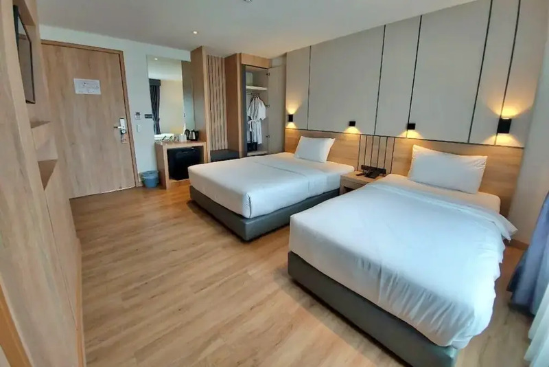 sunee view hotel, ฉะเชิงเทรา, ทรีเฮ้าส์ ฉะเชิงเทรา, ที่พักฉะเชิงเทรา, ที่พักฉะเชิงเทรา 2024, ที่พักฉะเชิงเทรา 2567, ที่พักฉะเชิงเทรา ในตัวเมือง, ที่พักแปดริ้ว, ที่พักแปดริ้ว 2024, ที่พักแปดริ้ว ในเมือง, สุณี วิวล์, อุ้ยแจม, เจเค ลิฟวิ่ง โฮเทล แอนด์ เซอร์วิส อพาร์ทเมนท์, เย็นจิต รีสอร์ท, เฮเว่น โฮเทล ฉะเชิงเทรา, แปดริ้ว, โรงแรมเดอะ บราวน์ เฮ้าส์, top 10+ ที่พักฉะเชิงเทรา ในตัวเมือง 2024 เที่ยวแปดริ้ว ไหว้หลวงพ่อโสธร สัมผัสวิถีชีวิตริมน้ำบางปะกง