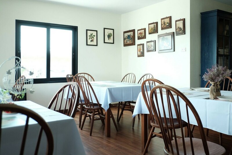 sunee view hotel, ฉะเชิงเทรา, ทรีเฮ้าส์ ฉะเชิงเทรา, ที่พักฉะเชิงเทรา, ที่พักฉะเชิงเทรา 2024, ที่พักฉะเชิงเทรา 2567, ที่พักฉะเชิงเทรา ในตัวเมือง, ที่พักแปดริ้ว, ที่พักแปดริ้ว 2024, ที่พักแปดริ้ว ในเมือง, สุณี วิวล์, อุ้ยแจม, เจเค ลิฟวิ่ง โฮเทล แอนด์ เซอร์วิส อพาร์ทเมนท์, เย็นจิต รีสอร์ท, เฮเว่น โฮเทล ฉะเชิงเทรา, แปดริ้ว, โรงแรมเดอะ บราวน์ เฮ้าส์, top 10+ ที่พักฉะเชิงเทรา ในตัวเมือง 2024 เที่ยวแปดริ้ว ไหว้หลวงพ่อโสธร สัมผัสวิถีชีวิตริมน้ำบางปะกง