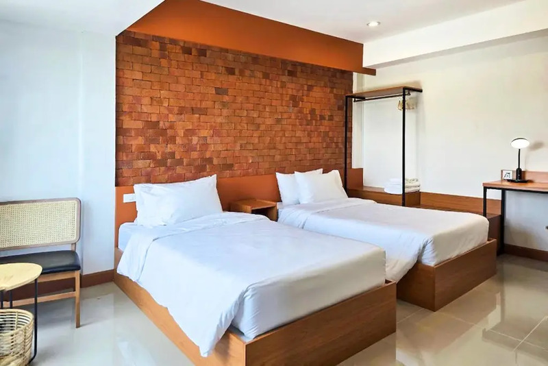 fortune d hotel phitsanulok, holatel phitsanulok, morage hotel phitsanulok, the 8 factory cafe & hostel phitsanulok, the bed hotel phitsanulok, topland hotel, wang kaeo hotel, yodia heritage hotel, ที่พักพิษณุโลก, ที่พักพิษณุโลก 2024, ที่พักพิษณุโลก 2567, ที่พักพิษณุโลก ตัวเมือง, ที่พักพิษณุโลก ใกล้วัดใหญ่, ที่พักพิษณุโลก ในตัวเมือง, ที่พักพิษณุโลก ในเมือง, ที่พักเมืองพิษณุโลก, พิษณุโลก, เดอะ 8 แฟคตอรี โฮสเทล, โรงแรม โฮลาเทล, โรงแรมท็อปแลนด์, โรงแรมฟอร์จูน ดี พิษณุโลก, โรงแรมวังแก้ว, โรงแรมฮ็อป อินน์ พิษณุโลก ถนนมิตรภาพ, โรงแรมเดอะเบด พิษณุโลก, โรงแรมเอวา, โรงแรมเอวา พิษณุโลก, โรงแรมโมราจ พิษณุโลก, โรงแรมโยเดีย เฮอริเทจ, โฮลาเทล, top 15+ ที่พักพิษณุโลก ในตัวเมือง 2024 โลเคชั่นดี เดินทางสะดวก ไม่ไกลจากวัดใหญ่