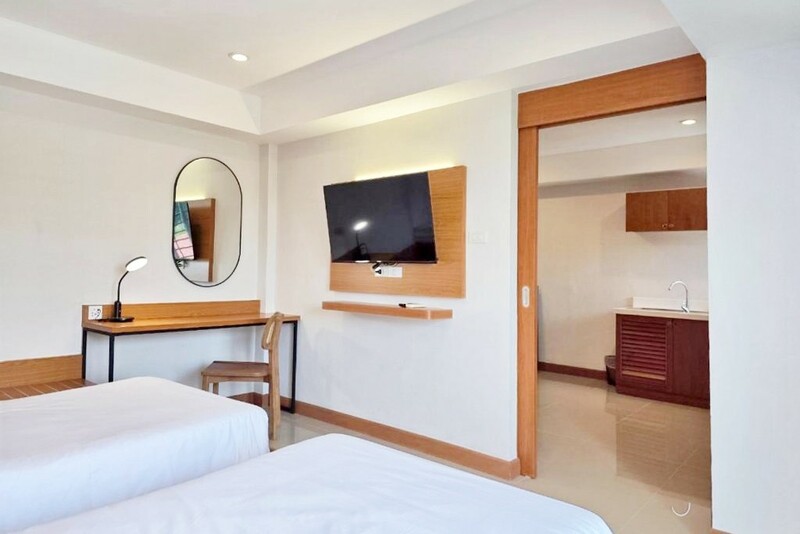 fortune d hotel phitsanulok, holatel phitsanulok, morage hotel phitsanulok, the 8 factory cafe & hostel phitsanulok, the bed hotel phitsanulok, topland hotel, wang kaeo hotel, yodia heritage hotel, ที่พักพิษณุโลก, ที่พักพิษณุโลก 2024, ที่พักพิษณุโลก 2567, ที่พักพิษณุโลก ตัวเมือง, ที่พักพิษณุโลก ใกล้วัดใหญ่, ที่พักพิษณุโลก ในตัวเมือง, ที่พักพิษณุโลก ในเมือง, ที่พักเมืองพิษณุโลก, พิษณุโลก, เดอะ 8 แฟคตอรี โฮสเทล, โรงแรม โฮลาเทล, โรงแรมท็อปแลนด์, โรงแรมฟอร์จูน ดี พิษณุโลก, โรงแรมวังแก้ว, โรงแรมฮ็อป อินน์ พิษณุโลก ถนนมิตรภาพ, โรงแรมเดอะเบด พิษณุโลก, โรงแรมเอวา, โรงแรมเอวา พิษณุโลก, โรงแรมโมราจ พิษณุโลก, โรงแรมโยเดีย เฮอริเทจ, โฮลาเทล, top 15+ ที่พักพิษณุโลก ในตัวเมือง 2024 โลเคชั่นดี เดินทางสะดวก ไม่ไกลจากวัดใหญ่