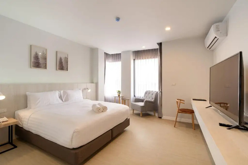 fortune d hotel phitsanulok, holatel phitsanulok, morage hotel phitsanulok, the 8 factory cafe & hostel phitsanulok, the bed hotel phitsanulok, topland hotel, wang kaeo hotel, yodia heritage hotel, ที่พักพิษณุโลก, ที่พักพิษณุโลก 2024, ที่พักพิษณุโลก 2567, ที่พักพิษณุโลก ตัวเมือง, ที่พักพิษณุโลก ใกล้วัดใหญ่, ที่พักพิษณุโลก ในตัวเมือง, ที่พักพิษณุโลก ในเมือง, ที่พักเมืองพิษณุโลก, พิษณุโลก, เดอะ 8 แฟคตอรี โฮสเทล, โรงแรม โฮลาเทล, โรงแรมท็อปแลนด์, โรงแรมฟอร์จูน ดี พิษณุโลก, โรงแรมวังแก้ว, โรงแรมฮ็อป อินน์ พิษณุโลก ถนนมิตรภาพ, โรงแรมเดอะเบด พิษณุโลก, โรงแรมเอวา, โรงแรมเอวา พิษณุโลก, โรงแรมโมราจ พิษณุโลก, โรงแรมโยเดีย เฮอริเทจ, โฮลาเทล, top 15+ ที่พักพิษณุโลก ในตัวเมือง 2024 โลเคชั่นดี เดินทางสะดวก ไม่ไกลจากวัดใหญ่