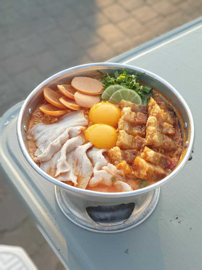 top 5+ ร้านมาม่าต้มยำหม้อไฟ แซ่บเด็ดเผ็ชชถึงทรวง!!