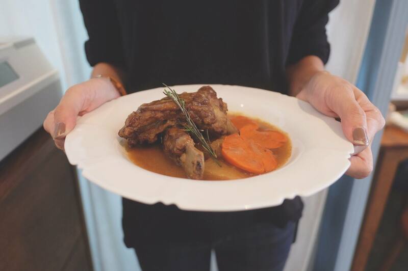 ซ.ราชครู bts อารีย์ รวมร้านอาหาร 12 ร้านเด็ด ในซ.ราชครู (พหลโยธิน5) บอกเลยไม่ธรรมดา