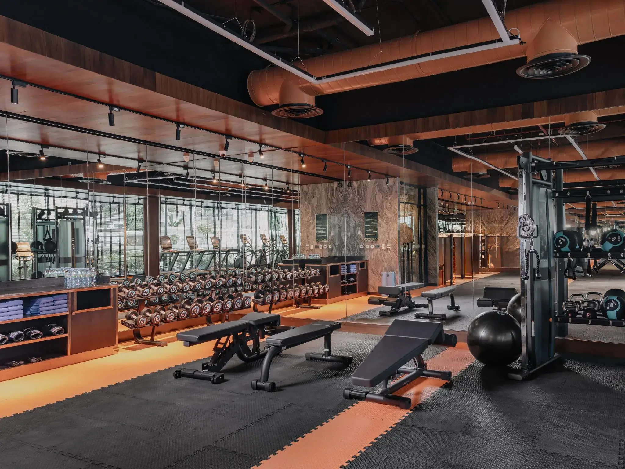 nysa hotel bangkok โรงแรม 5 ดาวสวยหรู บนทำเลทอง ใจกลางสุขุมวิท 11