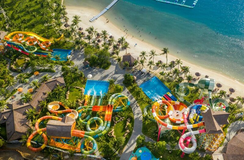 bamboo legend, dinh cau temple, grand world, hon thom cable car, hon thom island, kiss of the sea show, phu quoc night market, sunset town, teddy bear museum, the kiss bridge, vin wonders, vinpearl safari, vo trong nghia, กระเช้าลอยฟ้าที่ยาวที่สุด, กระเช้าลอยฟ้าฟูก๊วก, กระเช้าลอยฟ้าฟูโกว๊ก, ซันเซ็ท ทาวน์, ตลาดนัดกลางคืนฟูโกว๊ก, พิพิธภัณฑ์หมีเท็ดดี้แบร์, ล่องเรือแกรนด์เวิร์ล, วัดดิงชาว, วิน วันเดอร์, สวนสัตว์วินเพิร์ล ซาฟารี, สะพานจูบ, อควาเรี่ยมฟูก๊วก, อควาเรี่ยมฟูโกว๊ก, เกาะฟูก๊วก, เกาะฟูโกว๊ก, เกาะสัปปะรด, เกาะฮอนเทิม, เที่ยวเกาะฟูก๊วก, เที่ยวเกาะฟูโกว๊ก, เที่ยวเวียดนาม, เที่ยวเวียดนาม 2024, เที่ยวเวียดนาม 2567, แกรนด์ เวิร์ล, top 12+ ที่เที่ยวเกาะฟูโกว๊ก 2024 เช็คอินแลนด์มาร์คยอดฮิต ชมโชว์สุดอลังการ