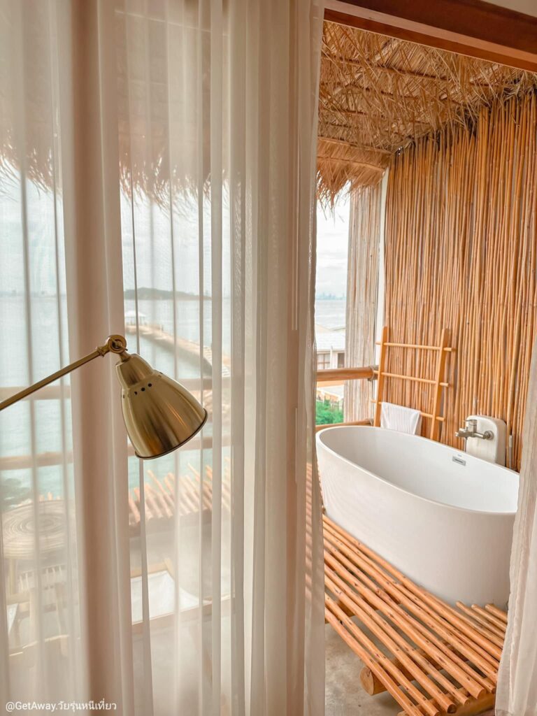 บอกต่อ! 7 ที่พักเกาะล้าน แนะนำ กันเลย พักสบาย มุมถ่ายรูปเยอะ