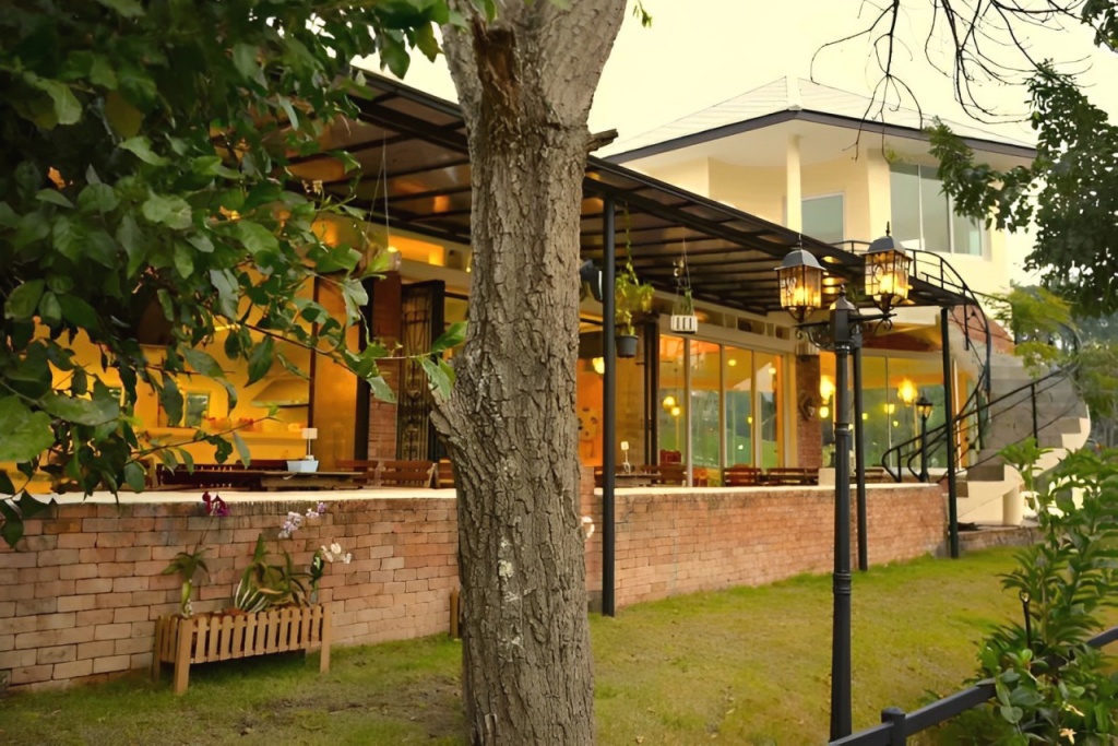 bellissimo cafe & resort, bibury resort, release pool villa resort, rewild camp&cafe, swiss valley สวนผึ้ง, terrua main ten villa, ขุนเขา ตำนาน ไพร, ที่พักสวนผึ้ง, ที่พักสวนผึ้ง 2024, ที่พักสวนผึ้ง 2025, ที่พักสวนผึ้ง 2567, ที่พักสวนผึ้ง 2568, ที่พักสวนผึ้ง มีสระว่ายน้ํา, ที่พักสวนผึ้ง สวยๆ, ที่พักสวนผึ้ง แนะนำ, บางเวลา สวนผึ้ง รีสอร์ท, บ้านอ้อมกอดขุนเขา, ปั้นหยา ชาเล่ต์ รีสอร์ท, พนาลี โฮม แอนด์ แคมปิ้ง, พอเพลิน ฮิบรีสอร์ท, รัก ณ สวนผึ้ง รีสอร์ท, รีลีส พูล วิลล่า รีสอร์ท, รีสอร์ท สวนผึ้ง, ลา ทอสคาน่า รีสอร์ท, ลาโพรวองซ์ สวนผึ้ง, วิลล่า โมรีดา, วิลลาทัสคานี คันทรี รีสอร์ท, สวิส วัลเลย์ ฮิพ รีสอร์ท, สแตมป์ ฮิลล์ รีสอร์ต, อัศจารา รีสอร์ท, อาสคาญ่า บูติค รีสอร์ท, เดอะ โลเคชั่น รีสอร์ท, เดอะบันยัน ลีฟ รีสอร์ท, เทอรัว เมน เท็น วิลล่า, แดนดิไลออน สวนผึ้ง, แทมมารีน วิลล่า, ไบบุรี รีสอร์ท, ไฮซีน รีสอร์ท, top 20+ ที่พักสวนผึ้ง 2024 บรรยากาศธรรมชาติ พักผ่อนกลางหุบเขา