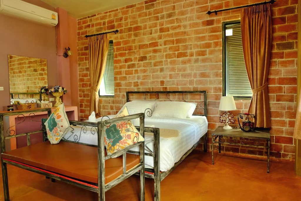 bellissimo cafe & resort, bibury resort, release pool villa resort, rewild camp&cafe, swiss valley สวนผึ้ง, terrua main ten villa, ขุนเขา ตำนาน ไพร, ที่พักสวนผึ้ง, ที่พักสวนผึ้ง 2024, ที่พักสวนผึ้ง 2025, ที่พักสวนผึ้ง 2567, ที่พักสวนผึ้ง 2568, ที่พักสวนผึ้ง มีสระว่ายน้ํา, ที่พักสวนผึ้ง สวยๆ, ที่พักสวนผึ้ง แนะนำ, บางเวลา สวนผึ้ง รีสอร์ท, บ้านอ้อมกอดขุนเขา, ปั้นหยา ชาเล่ต์ รีสอร์ท, พนาลี โฮม แอนด์ แคมปิ้ง, พอเพลิน ฮิบรีสอร์ท, รัก ณ สวนผึ้ง รีสอร์ท, รีลีส พูล วิลล่า รีสอร์ท, รีสอร์ท สวนผึ้ง, ลา ทอสคาน่า รีสอร์ท, ลาโพรวองซ์ สวนผึ้ง, วิลล่า โมรีดา, วิลลาทัสคานี คันทรี รีสอร์ท, สวิส วัลเลย์ ฮิพ รีสอร์ท, สแตมป์ ฮิลล์ รีสอร์ต, อัศจารา รีสอร์ท, อาสคาญ่า บูติค รีสอร์ท, เดอะ โลเคชั่น รีสอร์ท, เดอะบันยัน ลีฟ รีสอร์ท, เทอรัว เมน เท็น วิลล่า, แดนดิไลออน สวนผึ้ง, แทมมารีน วิลล่า, ไบบุรี รีสอร์ท, ไฮซีน รีสอร์ท, top 20+ ที่พักสวนผึ้ง 2024 บรรยากาศธรรมชาติ พักผ่อนกลางหุบเขา