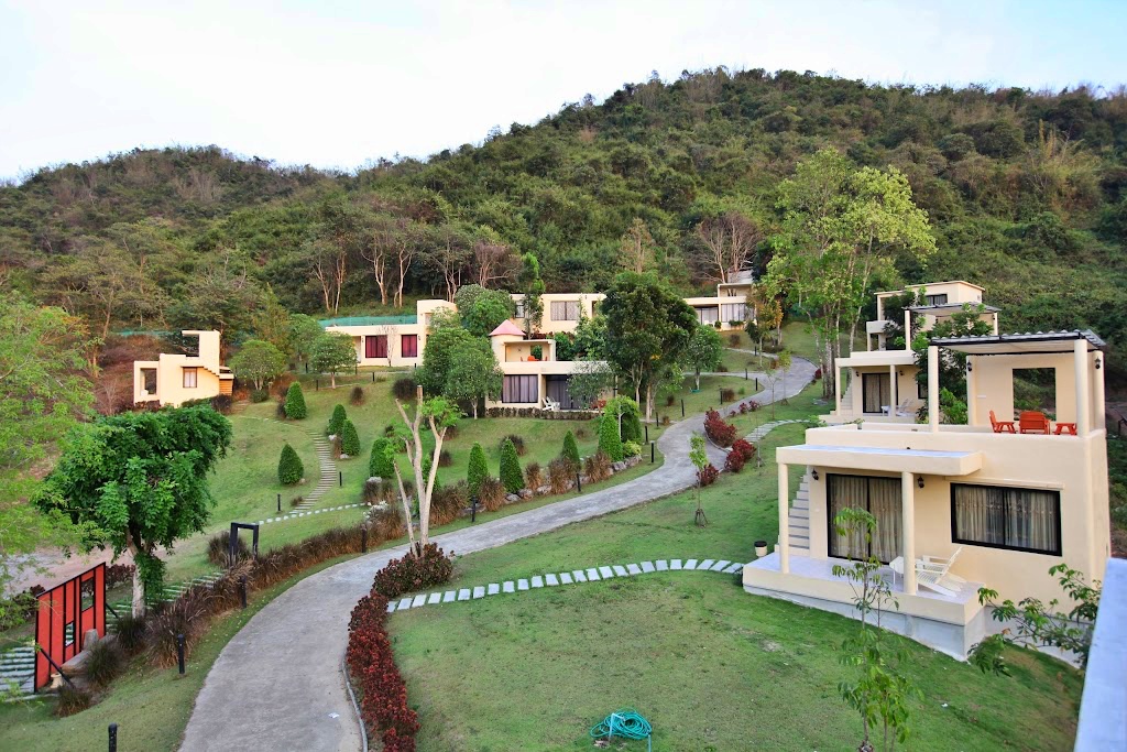 bellissimo cafe & resort, bibury resort, release pool villa resort, rewild camp&cafe, swiss valley สวนผึ้ง, terrua main ten villa, ขุนเขา ตำนาน ไพร, ที่พักสวนผึ้ง, ที่พักสวนผึ้ง 2024, ที่พักสวนผึ้ง 2025, ที่พักสวนผึ้ง 2567, ที่พักสวนผึ้ง 2568, ที่พักสวนผึ้ง มีสระว่ายน้ํา, ที่พักสวนผึ้ง สวยๆ, ที่พักสวนผึ้ง แนะนำ, บางเวลา สวนผึ้ง รีสอร์ท, บ้านอ้อมกอดขุนเขา, ปั้นหยา ชาเล่ต์ รีสอร์ท, พนาลี โฮม แอนด์ แคมปิ้ง, พอเพลิน ฮิบรีสอร์ท, รัก ณ สวนผึ้ง รีสอร์ท, รีลีส พูล วิลล่า รีสอร์ท, รีสอร์ท สวนผึ้ง, ลา ทอสคาน่า รีสอร์ท, ลาโพรวองซ์ สวนผึ้ง, วิลล่า โมรีดา, วิลลาทัสคานี คันทรี รีสอร์ท, สวิส วัลเลย์ ฮิพ รีสอร์ท, สแตมป์ ฮิลล์ รีสอร์ต, อัศจารา รีสอร์ท, อาสคาญ่า บูติค รีสอร์ท, เดอะ โลเคชั่น รีสอร์ท, เดอะบันยัน ลีฟ รีสอร์ท, เทอรัว เมน เท็น วิลล่า, แดนดิไลออน สวนผึ้ง, แทมมารีน วิลล่า, ไบบุรี รีสอร์ท, ไฮซีน รีสอร์ท, top 20+ ที่พักสวนผึ้ง 2024 บรรยากาศธรรมชาติ พักผ่อนกลางหุบเขา