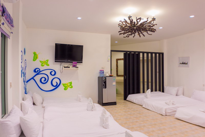 top 8+ พูลวิลล่า เกาะล้าน 10 คนติดทะเล สบาย สดชื่นกันยกแก็งค์